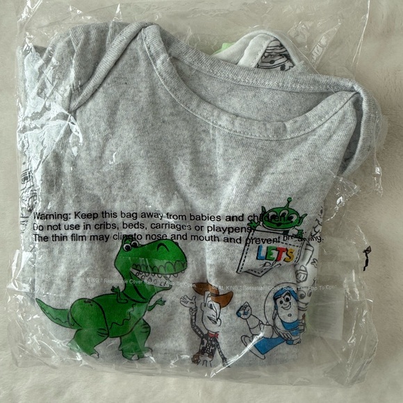 NWT Disney Baby Toy Story Bodysuit Set - Light Green & Gray - Picture 5 of 5